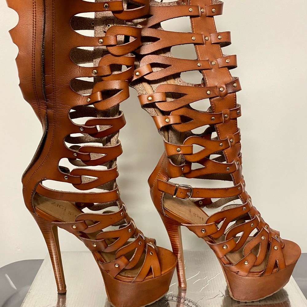 Gladiator Strappy Platform High Heel Sandals - Brown
